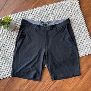 Travis Mathew | Men’s Wanderlust Short 9” | 34
